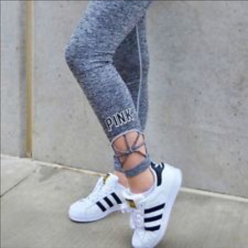 PINK Ultimate Leggings